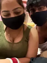 Kirtiavinash24 — Stripchat stream photo (Sep 2025)