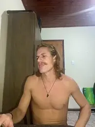 ruivofloripasecrets — Stripchat stream photo (Jun 2026)