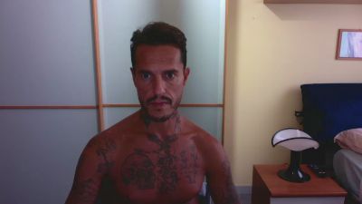 Leonard2588 — вебкам-модель онлайн на cam4