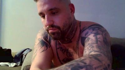 wildhetero — вебкам-модель онлайн на cam4