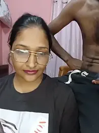 Sexycollegegirl063 — вебкам-модель онлайн на stripchat