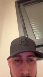 alejandro2402 — Cam4 stream photo (Apr 2026)