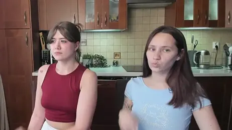 HotCaramellsTV — Stripchat stream photo (Aug 2026)