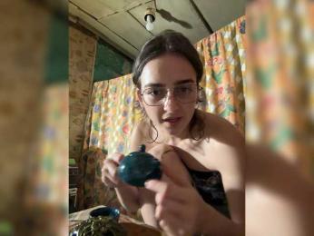 Lolly777 — Bongacams stream photo (Aug 2026)