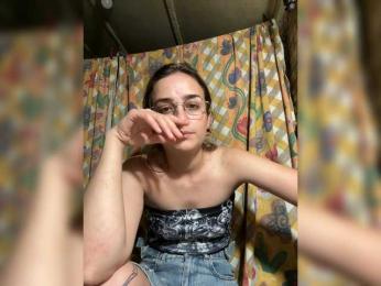 Lolly777 — bongacams