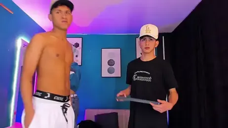 Marcus_and_Tony — вебкам-модель онлайн на stripchat