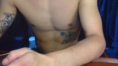 Marioluz — Cam4 stream photo (Nov 2025)