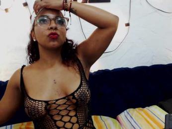 AprilyCrystal — Bongacams stream photo (May 2026)