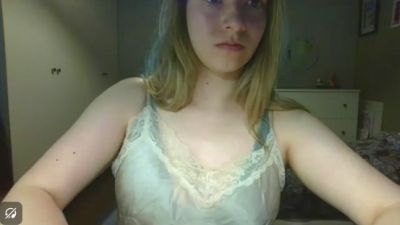 Rosie_June — вебкам-модель онлайн на cam4