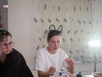 mel-collins — вебкам-модель онлайн на bongacams