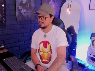 David Starrs — flirt4free