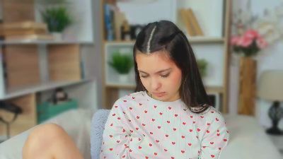 HildredUrive — Cam4 stream photo (Feb 2026)