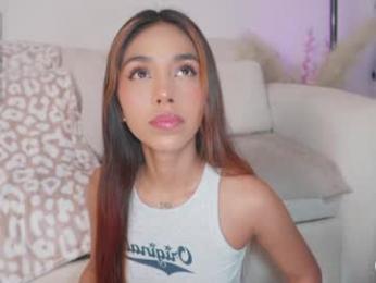 ariadna5 — Chaturbate stream photo (Mar 2026)