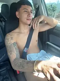 SexxxySquirterStev777 — вебкам-модель онлайн на stripchat