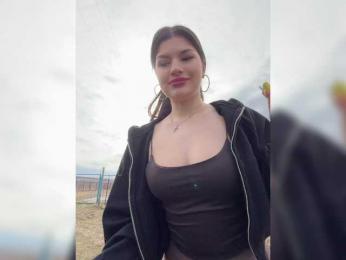 -MaybeBaby- — вебкам-модель онлайн на bongacams