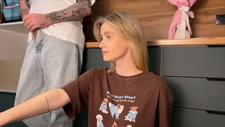 Adelovenick — вебкам-модель онлайн на stripchat