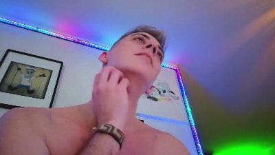 HuGo4K — вебкам-модель онлайн на cam4