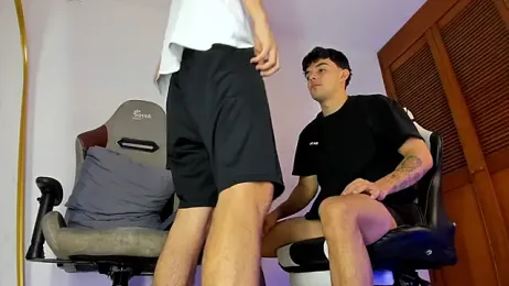 sotooliver3 — вебкам-модель онлайн на stripchat