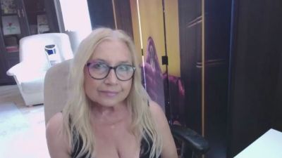 Sofia_xLOVE — вебкам-модель онлайн на cam4