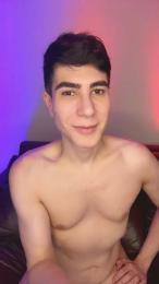 barebacker_king — вебкам-модель онлайн на cam4