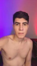 barebacker_king — вебкам-модель онлайн на cam4