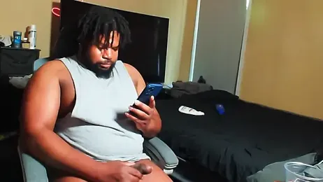 rogue42911 — Stripchat stream photo (Aug 2026)