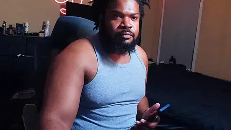 rogue42911 — Stripchat stream photo (Aug 2026)