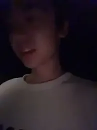 kissbaby-499 — вебкам-модель онлайн на stripchat