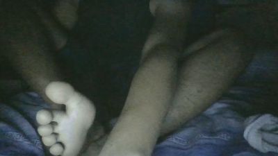 fedezeloofeet — вебкам-модель онлайн на cam4