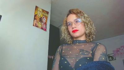 scarlett_rouse — Cam4 stream photo (Apr 2026)