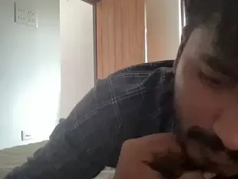 HarshithJoel — вебкам-модель онлайн на stripchat