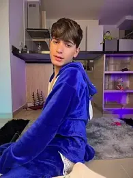 Naim_TheKing — Stripchat stream photo (Apr 2026)