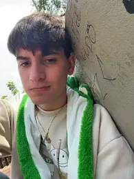 Naim_TheKing — вебкам-модель онлайн на stripchat