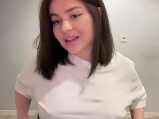 youramy — Camsoda stream photo (Apr 2026)