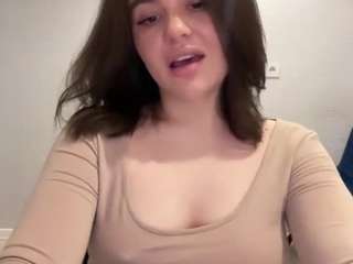 youramy — Camsoda stream photo (Apr 2026)