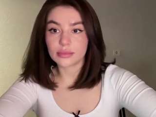 youramy — Camsoda stream photo (Apr 2026)