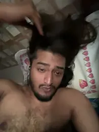 Seenu2199 — Stripchat stream photo (Feb 2026)