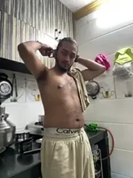 Seenu2199 — Stripchat stream photo (Feb 2026)