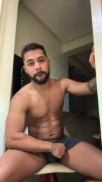 Safadodotado27 — Cam4 stream photo (Mar 2026)