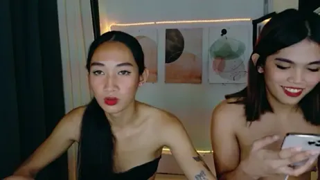 CherryAndJade — вебкам-модель онлайн на stripchat