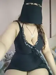 Yasmin_Oh — вебкам-модель онлайн на stripchat