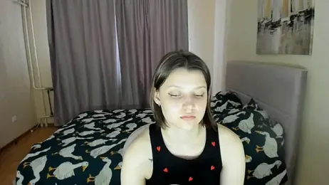 SoniNesti — Stripchat stream photo (Apr 2025)