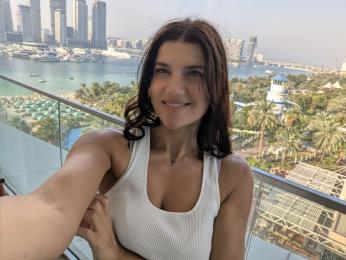 YasmineAmory — вебкам-модель онлайн на livejasmin