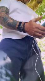 Malepee — вебкам-модель онлайн на cam4