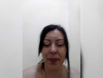 Ally46x — вебкам-модель онлайн на bongacams