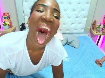 Kimmturner — вебкам-модель онлайн на bongacams