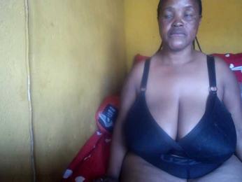 Melonboobs1 — Bongacams stream photo (May 2025)