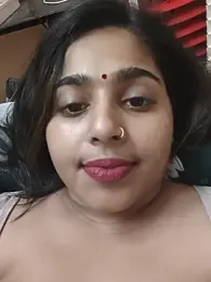 Cute-Simmi69 — вебкам-модель онлайн на stripchat