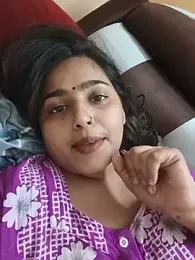 Cute-Simmi69 — вебкам-модель онлайн на stripchat