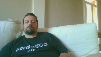 ItalianBigBoy93 — вебкам-модель онлайн на cam4
